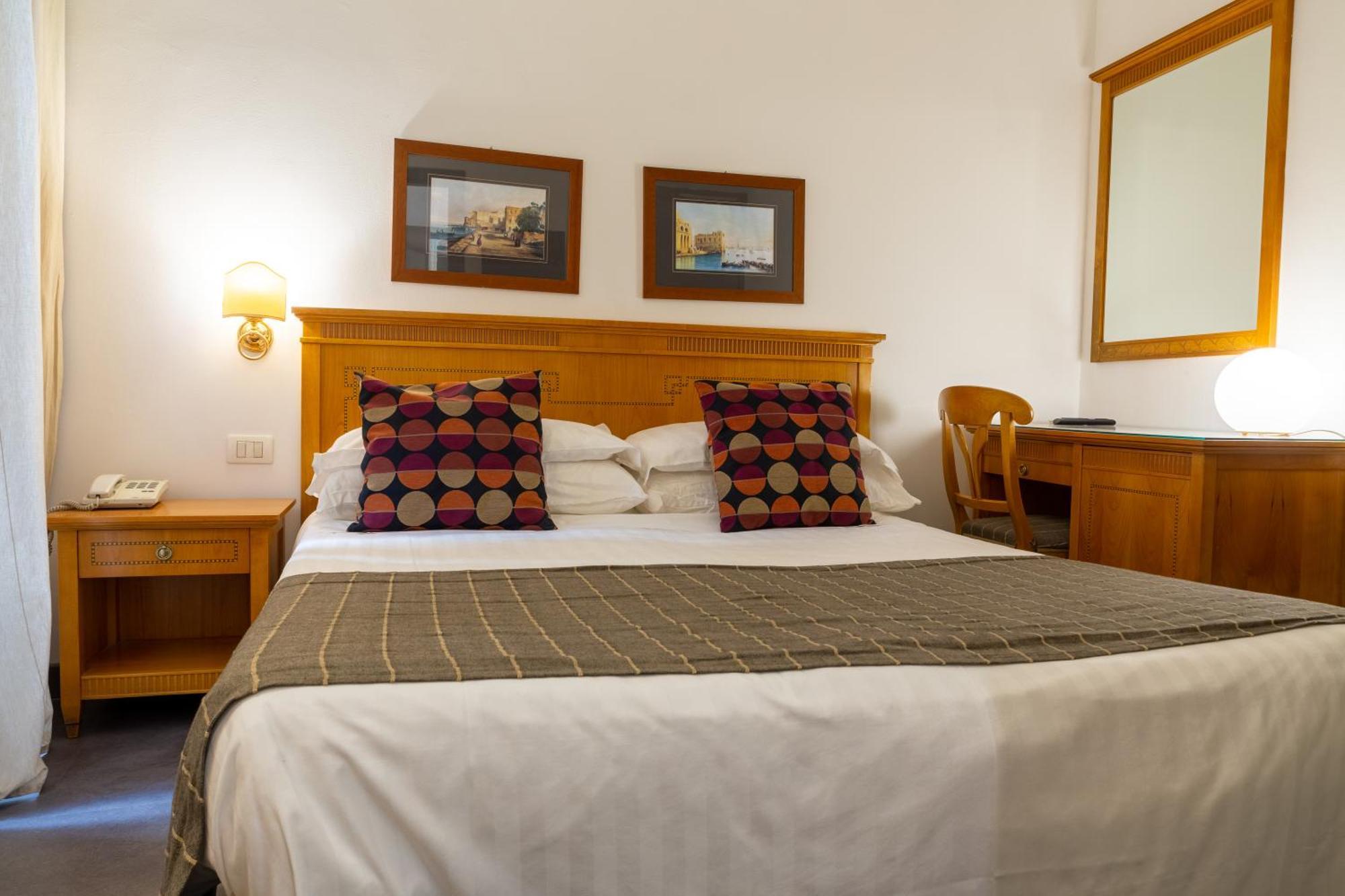 Hotel Del Real Orto Botanico